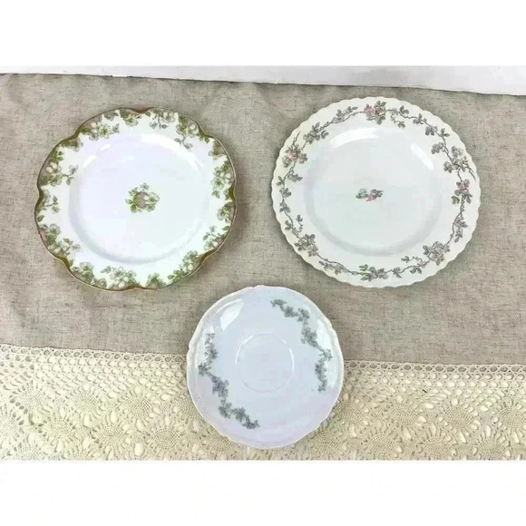 VTG Lot of 3 Mismatched Dinner Appetizer Plates Porcelain Floral Bavaria Limoges - Picture 1 of 16